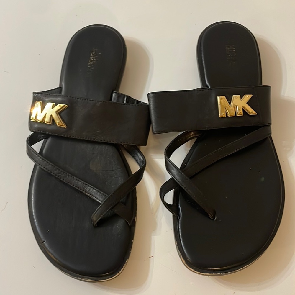 Michael Kors 8 1/2 sandals